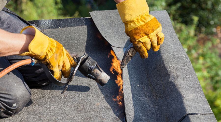 Professional residential roofers in Spring Valley, WI